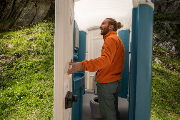 Best High-end porta potty rental  in Amherst, TX